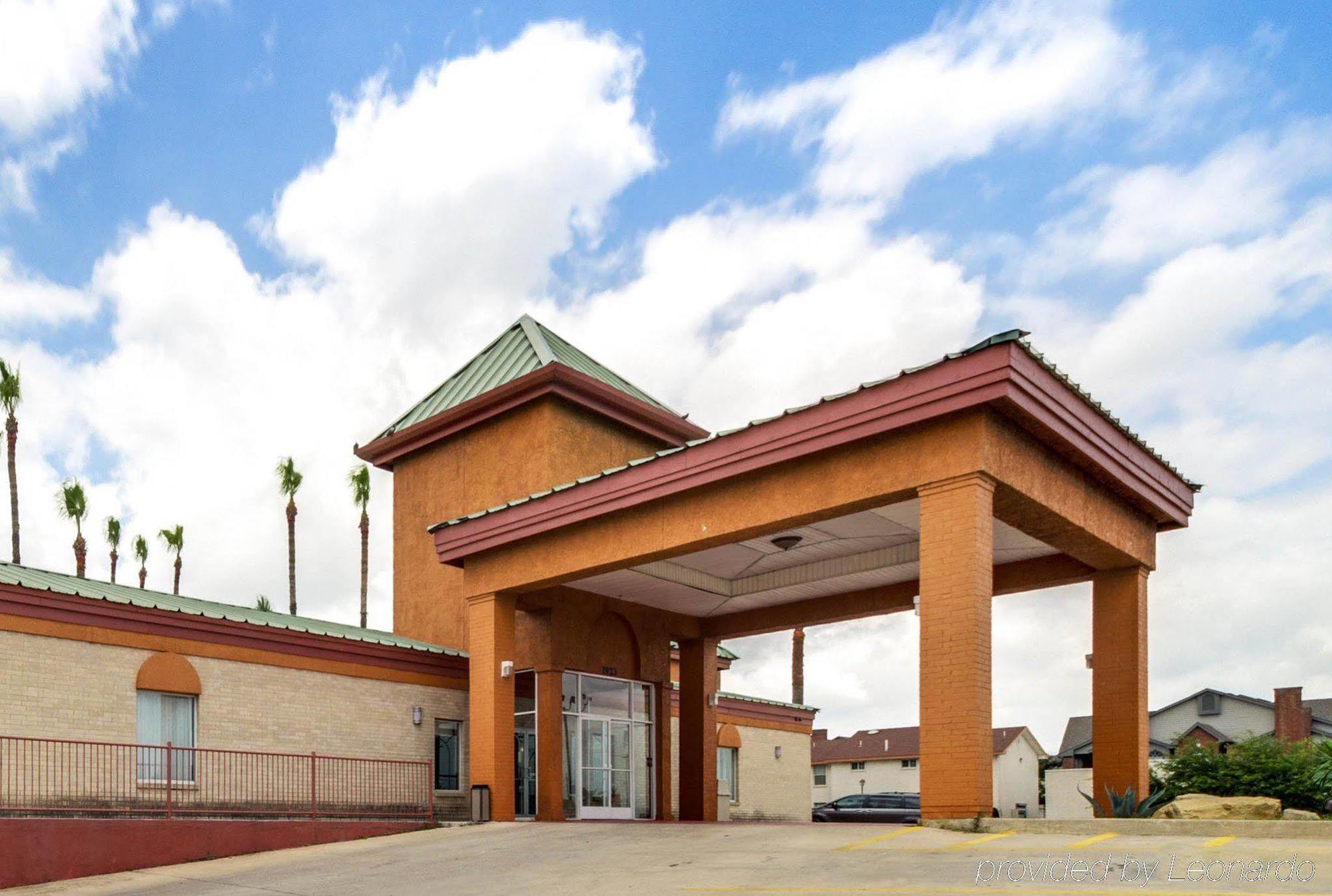 Econo Lodge Inn & Suites Eagle Pass Exterior foto